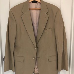 Jos A Bank Poplin Suit (coat and pants)